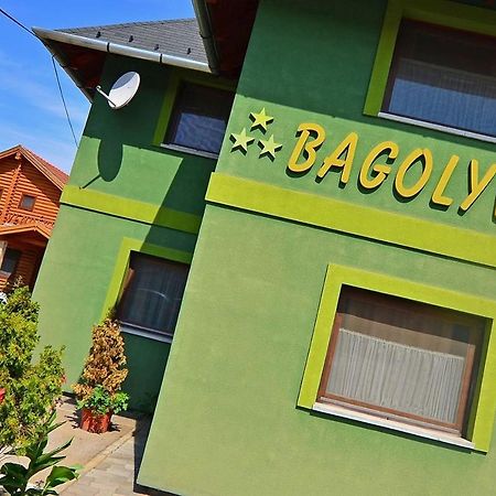 Medora Park - Bagolyvar Apartmanhaz Gardony Bagian luar foto